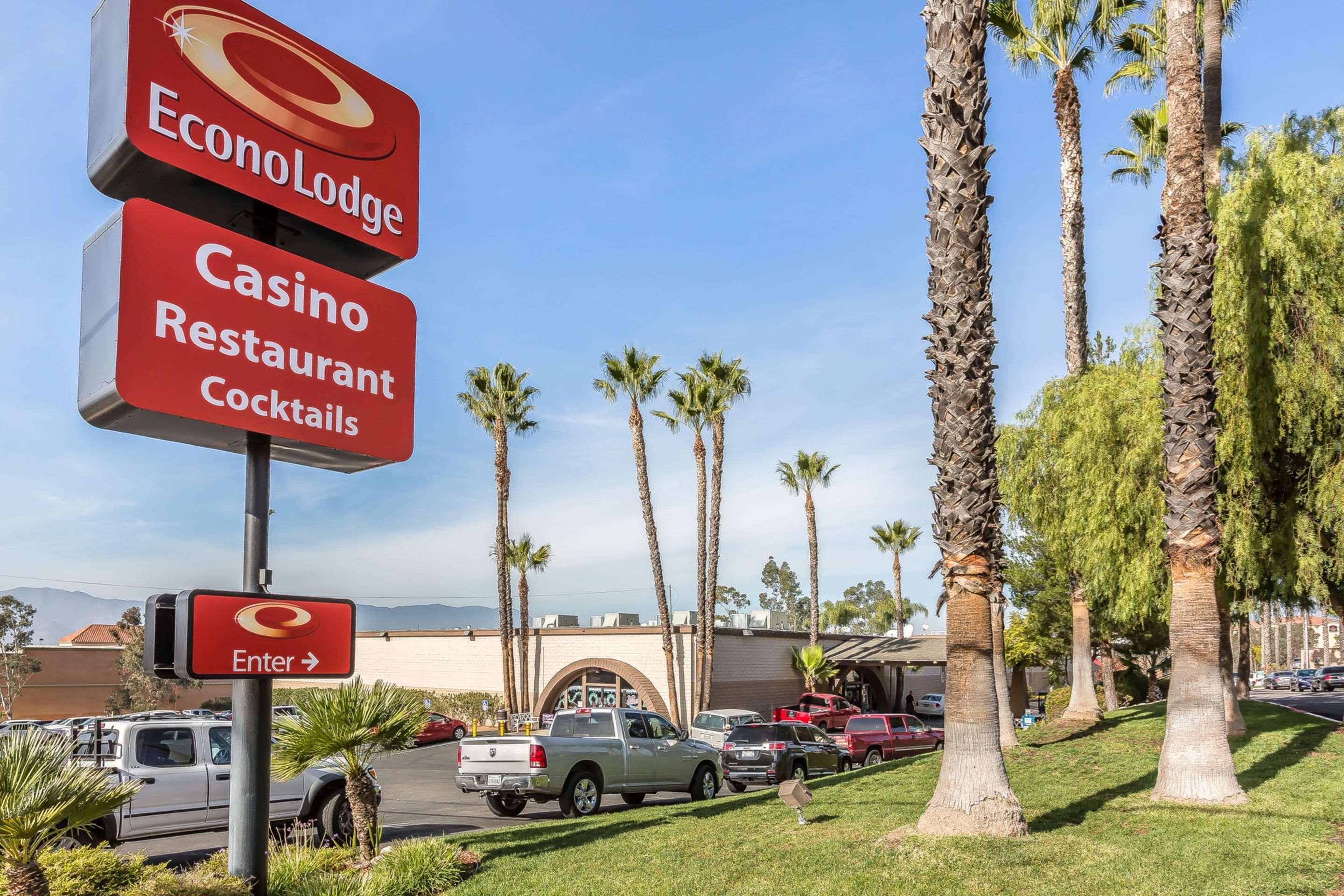 Econo Lodge Lake Elsinore Casino Exterior foto